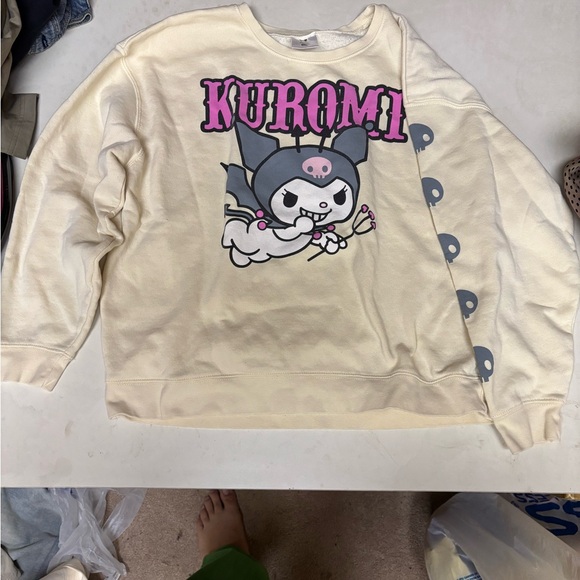 Kuromi crewneck size S/M - Picture 1 of 3